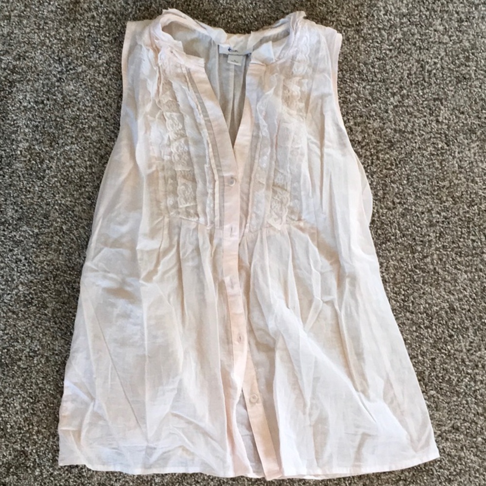 Lace pink button up